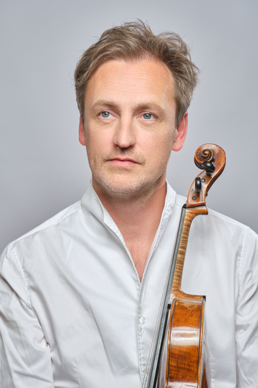 Portrait William Coleman mit Viola