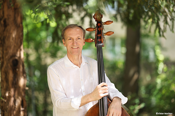 Portrait Liam Ryan-Dugelay im Konzertsaal